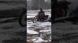 ИЖ дрифтует и может