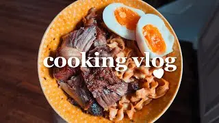 Hosting A Dinner Party! Cooking Vlog | bo ssam, noodles, hand pies, leftover recipes