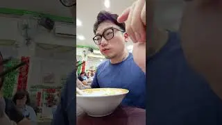 Kalo makan disini pesen yg byk biar gak masuk angin