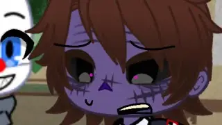 Michael afton gets jumpscared by a spaghetti clown