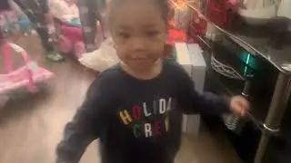 Gift opening on Christmas morning (LIKE,COMMENT,SUBSCRIBE)
