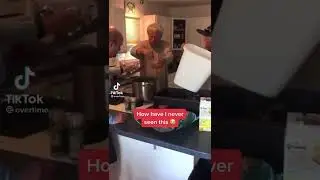 CRAB VS MAN! GUESS WHO WON THIS ROUND 😂