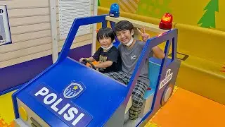 Ziyan Nemenin Adik Main di Playground