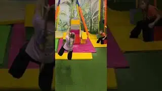 Развлекаемся.