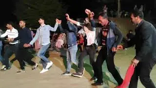 Hozan Apo ve ekibi eşliğinde keşo halayı....