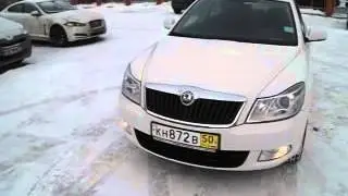 Октавия 11 г. белый мет. 918