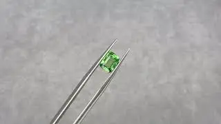 G310 TSAVORITE BAGUETTE 1.05CT  Tsavorite, Green Gemstone, Rarest Garnet, Bespoke Jewelry