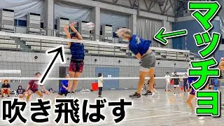 【バレーボール】マッチョは相手のブロックをぶち壊すｗ