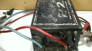 CARREGADOR de BATERIA AMOSTRA na Bancada