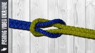 How to attach a leash? 