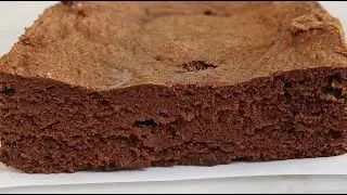 Chocolate Cake. Only 2 ingredients! No flour.