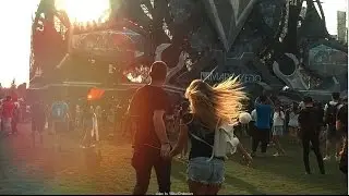 Love makes our love... || Storm Festival 2016 . Skrillex