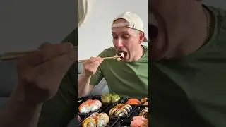 Рекорд по поеданию суши!