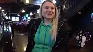 Влог. Пошли с дочей в бар! Захотелось веселья! Let's go to the bar with our daughter! Fun!