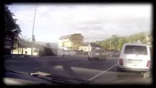 [Дорожный BOOM] Дтп в Сочи с участием полицейской машины (Спуск в Дагомыс)