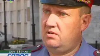 полицейский избил ребенка 030811