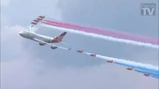 Virgin 747 and the Red Arrows Biggin Hill 2009 [HD]