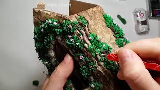 Процесс. Леплю листики  для Чайного домика