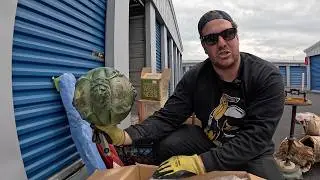 I Bought $280 Storage Locker STUFFED With Antiques (Sealed Since 2000)