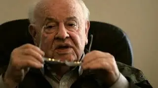 Father Robert John Maguire AM RFD 1934 - 2023