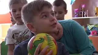 Капитошка на занятии.