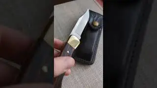 Закрыть нож Buck 110 одной рукой можно...