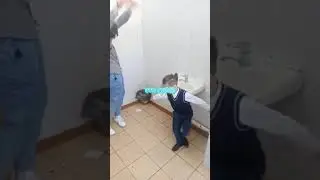 Да я люблю мыть посуду #мем #мемы