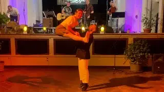 Crazy Boogie Woogie Dance by William & Maeva