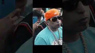 Ñengo Flow en las calles de Medellín  @nengoflow #SHORTS