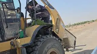 CAT 950H SHOVEL heavy smoke and hard starting(2)
