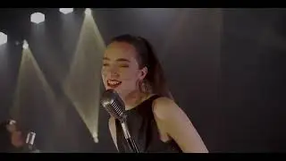 Just Gwen PROMO | De-Entertainmentshop.NL