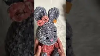 Плюшевый зайка крючком, gehäkelte Plüschhäschen