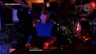 Etienne (live) | themuddshow