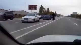 Два нападения с битами на дорогах РФ : RoadRage.Ru