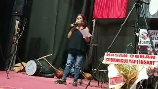 Gazeteci şair Halise Tekbaş söylüyor.