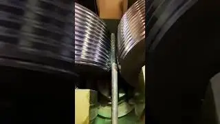 Screw Forming between rollers