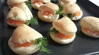 Snack Profiteroles with Cream Cheese and Smoked Salmon