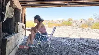🌵 Emily's Muse Under the Writing Bridge - Going Alone