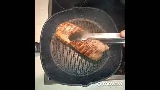 Говяжья вырезка со спаржей и мини кукурузой
