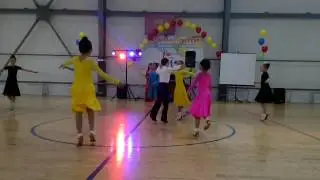 Дебют ансамбля "А-элита" студии ФиТ/"Танцующая Усть-Орда"