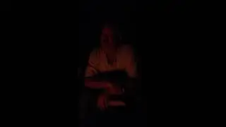 Дед у костра