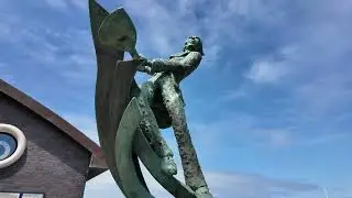 Hoylake On A Sunny Sunday