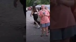 Пингвин переросток потерялся на диком западе.
