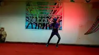 Azad AB dance on Tu Jo Mila.....