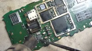 Nokia 6303 не включается.