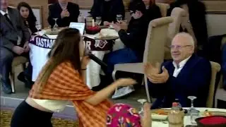 Berna Karagözoğlu ile canlı canlı /Kahverengi gözlerin-kara üzüm habbesi
