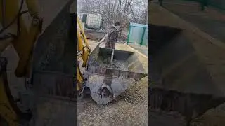 Навесная бетономешалка.