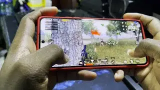 PUBG Mobile on Xiaomi Redmi Note 13 Pro+ 5G with RED Silicone Cover