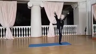 Танец под песню Little Big UNO , Диана