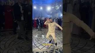 ЧЕЧЕНЕЦ МОЩНО ТАНЦУЕТ🔥 #shorts